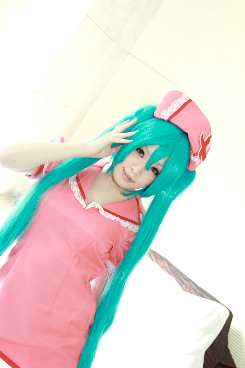 [Cosplay] Vocaloid Sexy Nurse Hatsune Miku